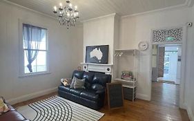 Gonow Family Backpackers Hostel Brisbane Australia